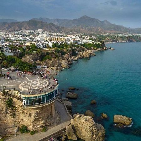 Appartement Sun And Beach Spain 1B à Nerja Extérieur photo